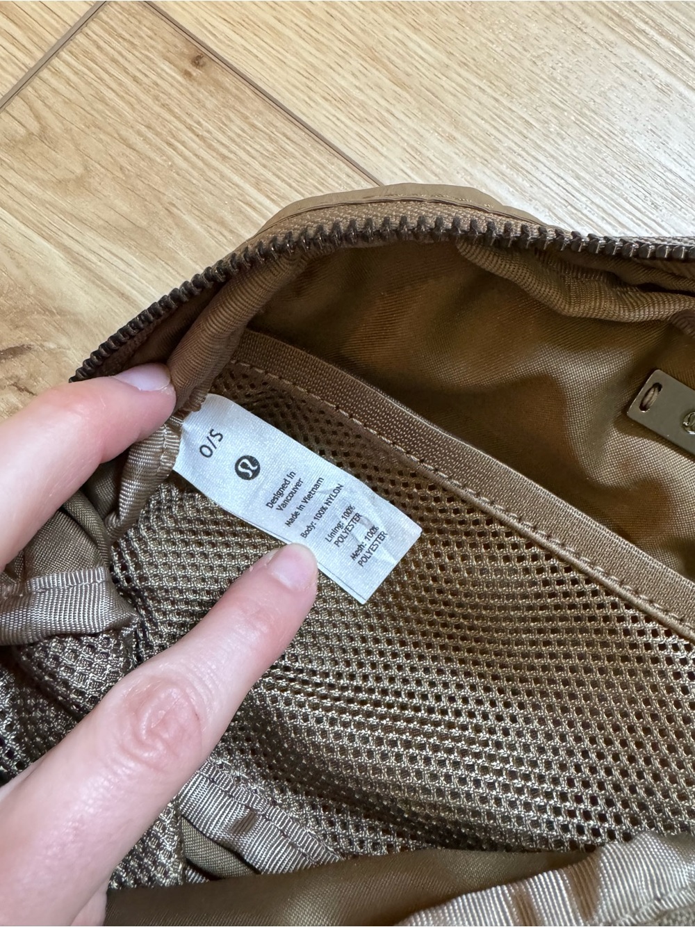 lululemon olive green belt bag - Picture 9 of 10